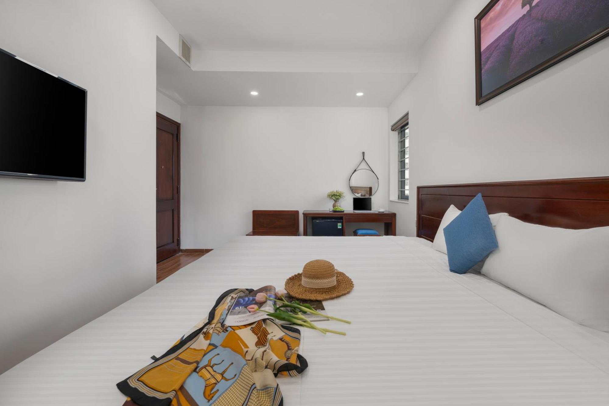 Hotel Sea Near Me Da Nang